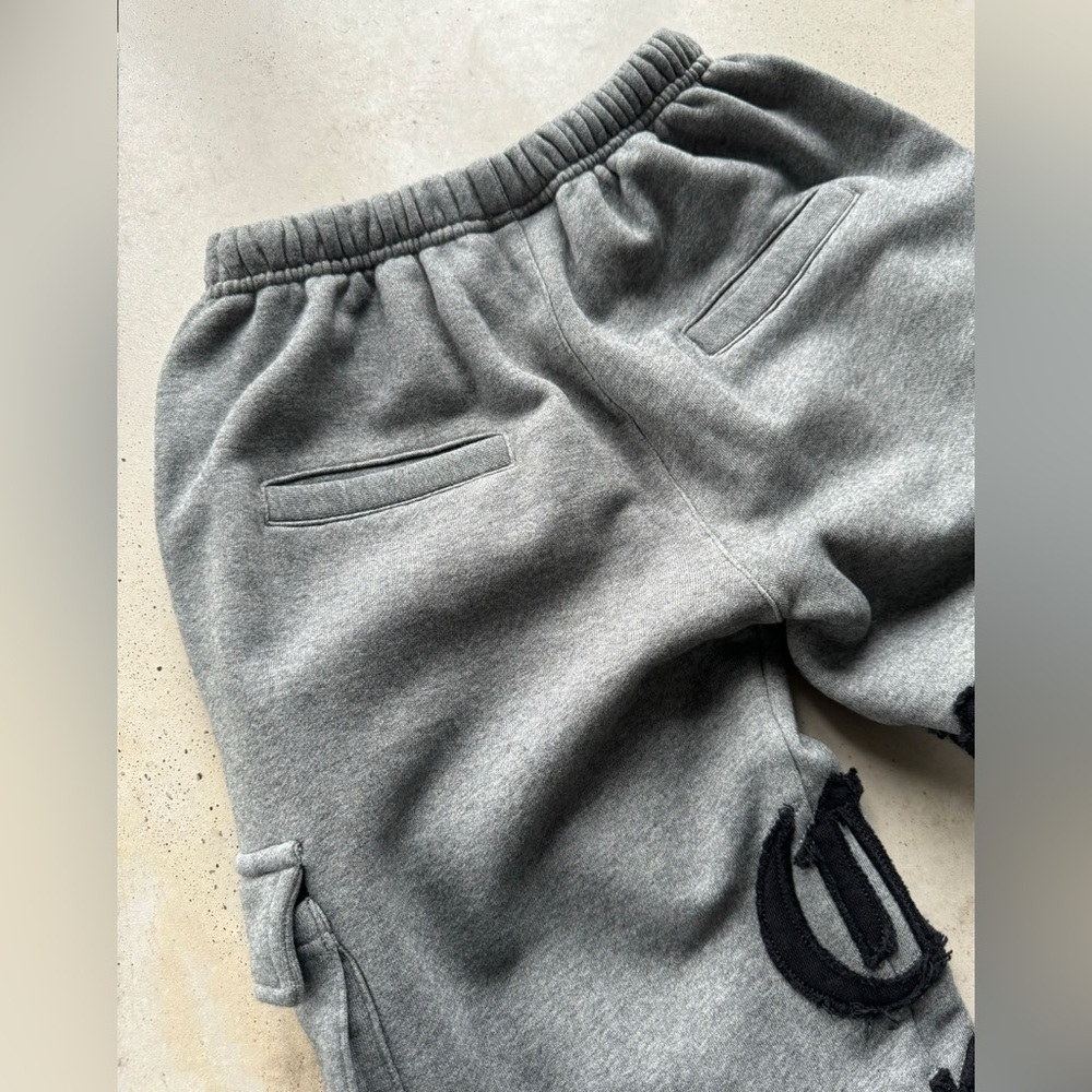 Hidden cult sweatpants - Picture 6 of 13